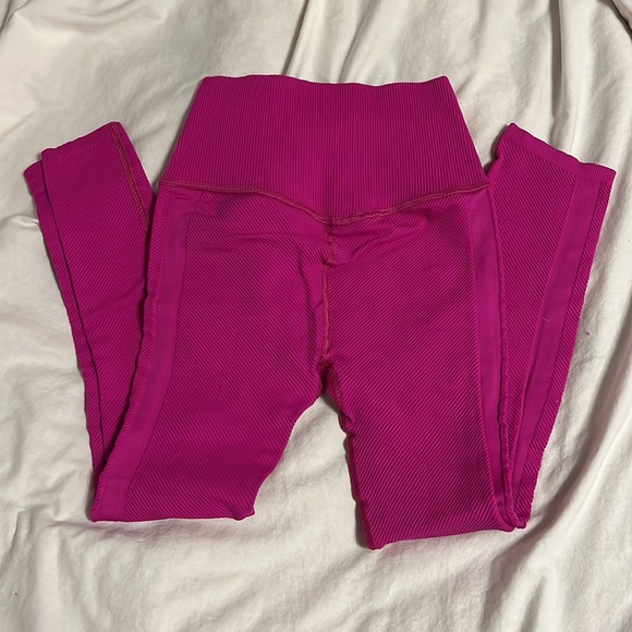 Two Free People Free Throw Leggings - Picture 5 of 5